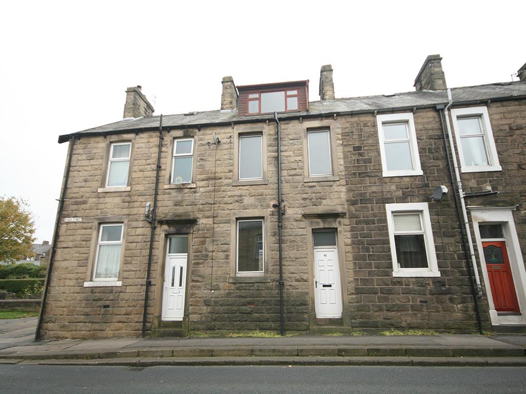 3 bedroom mid terrace house Let Agreed in Barnoldswick - Main Image